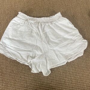 Aerie White Women's Shorts